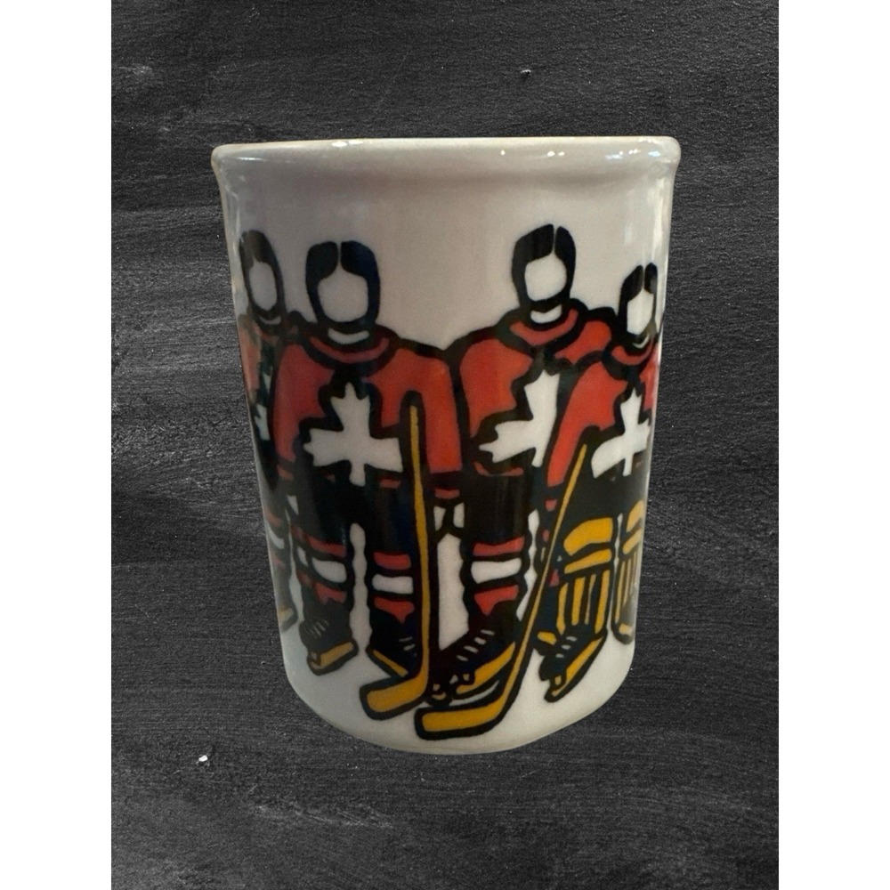Marc Tetro Danesco Canadian Hockey Coffee Mug 4" Handpainted Maple Leaf NWOT